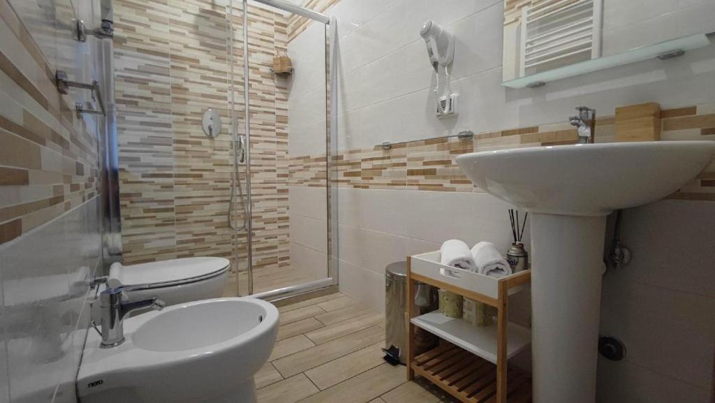 Adventor Eco-Suites Рим Экстерьер фото